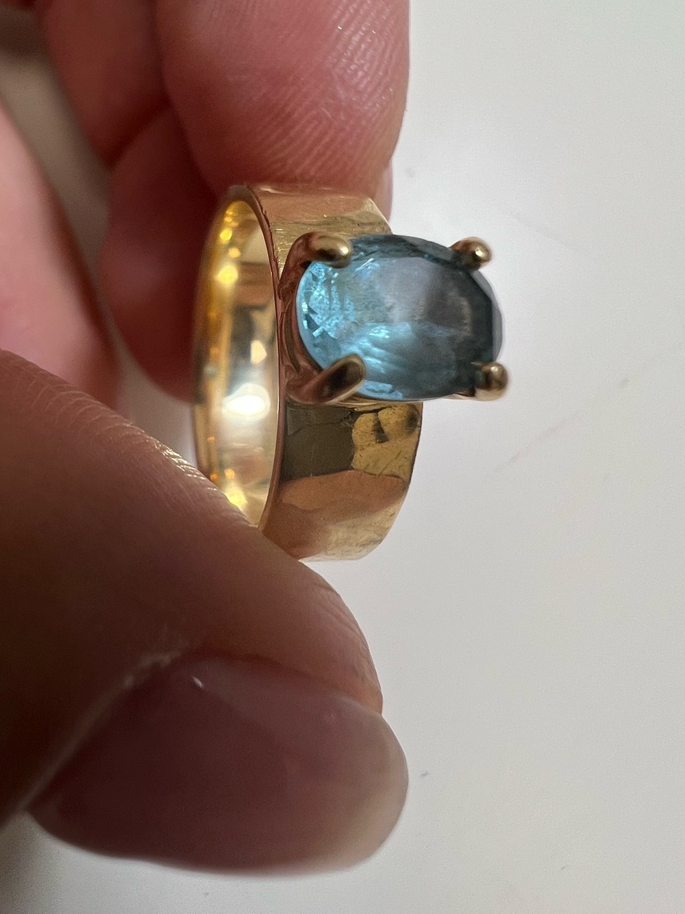 14K Solid Gold Band Ring with Blue Oval Gemstone